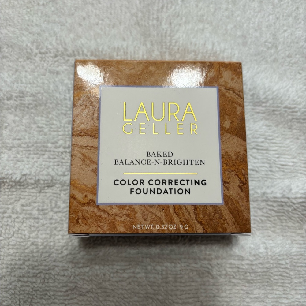 Laura Geller Baked Balance and Brighten Color Correcting Foundation